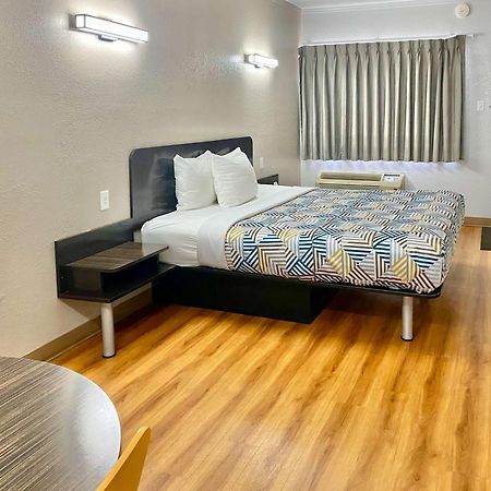 Motel 6-Huntington, Wv Bagian luar foto