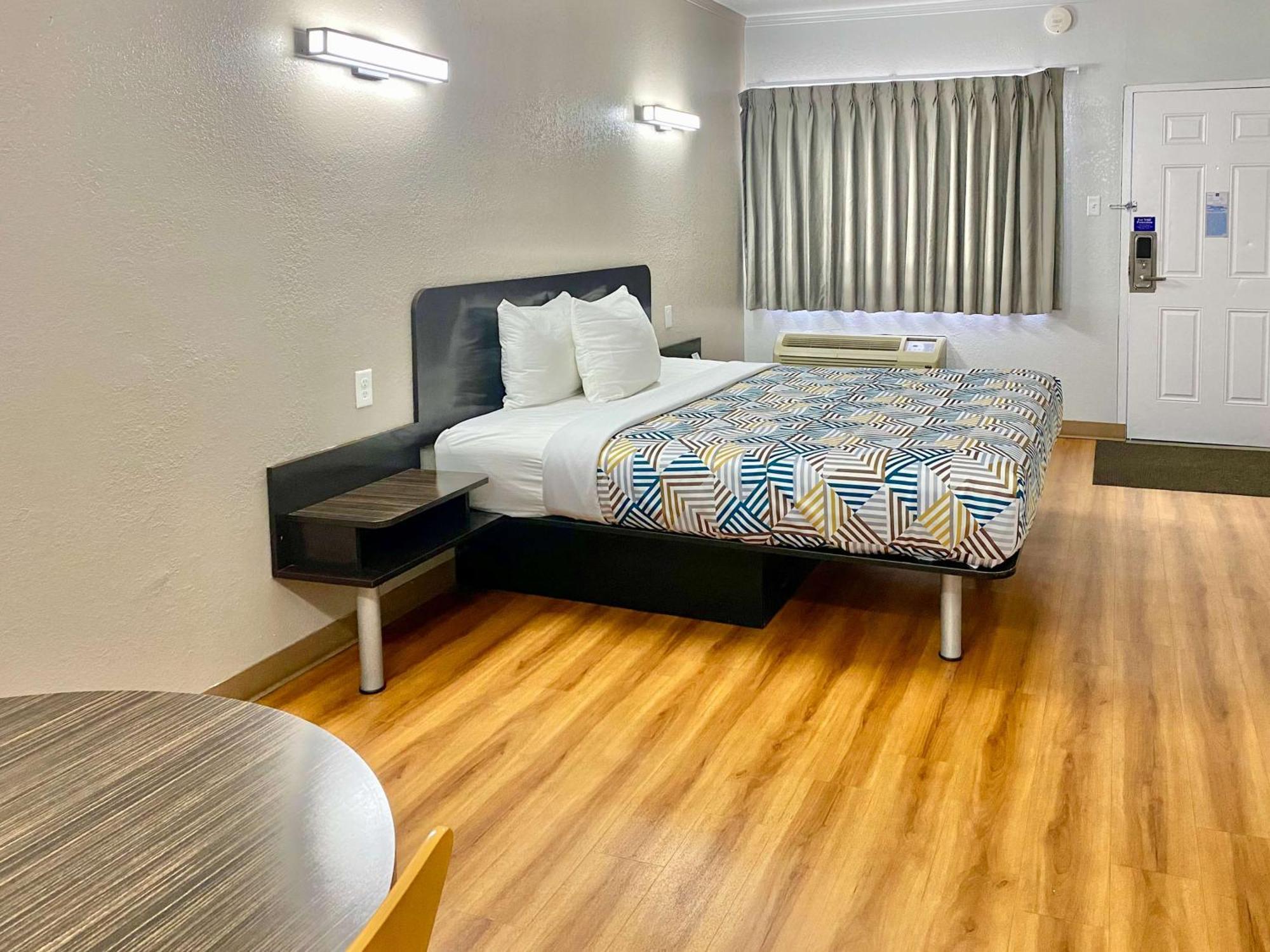 Motel 6-Huntington, Wv Bagian luar foto